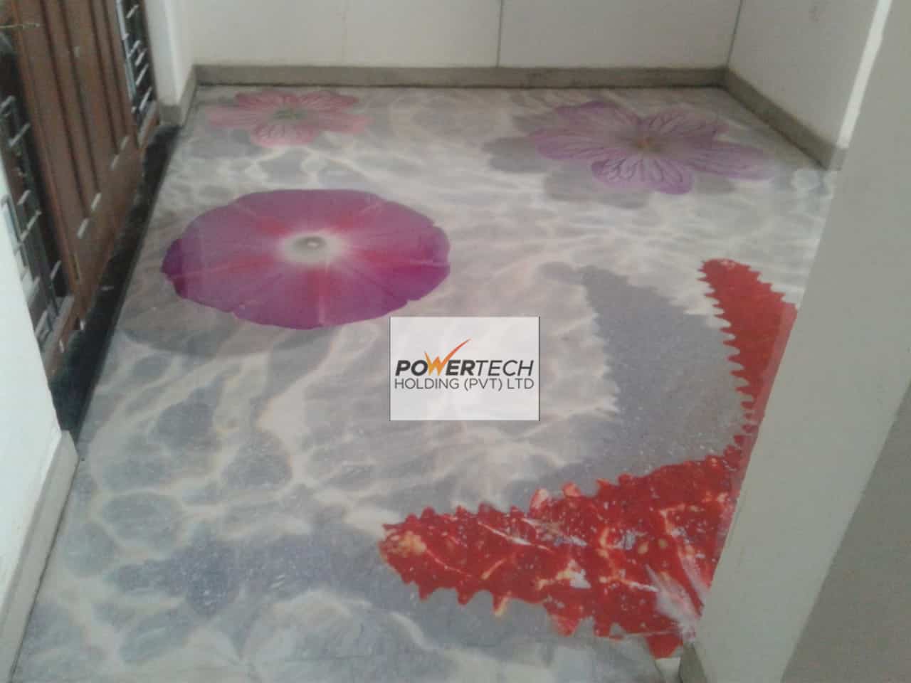 epoxy flake floor with helicopter in storage